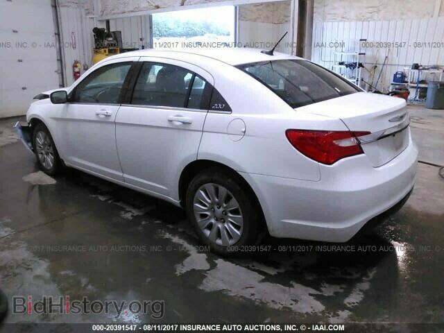 2014 Chrysler 200 - VIN: 1C3CCBAB8EN122796 - Фото 3