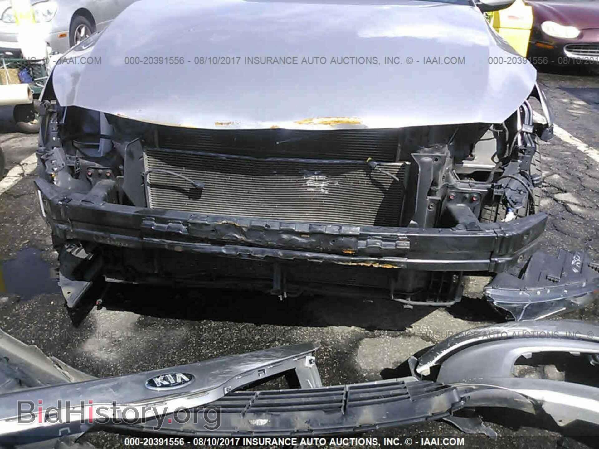 2014 Kia Optima - VIN: 5XXGR4A73EG266271 - Photo 6
