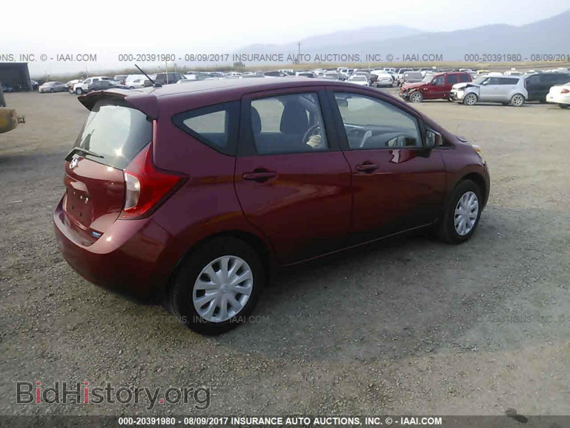 2016 Nissan Versa note - VIN: 3N1CE2CP7GL390775 - Фото 4
