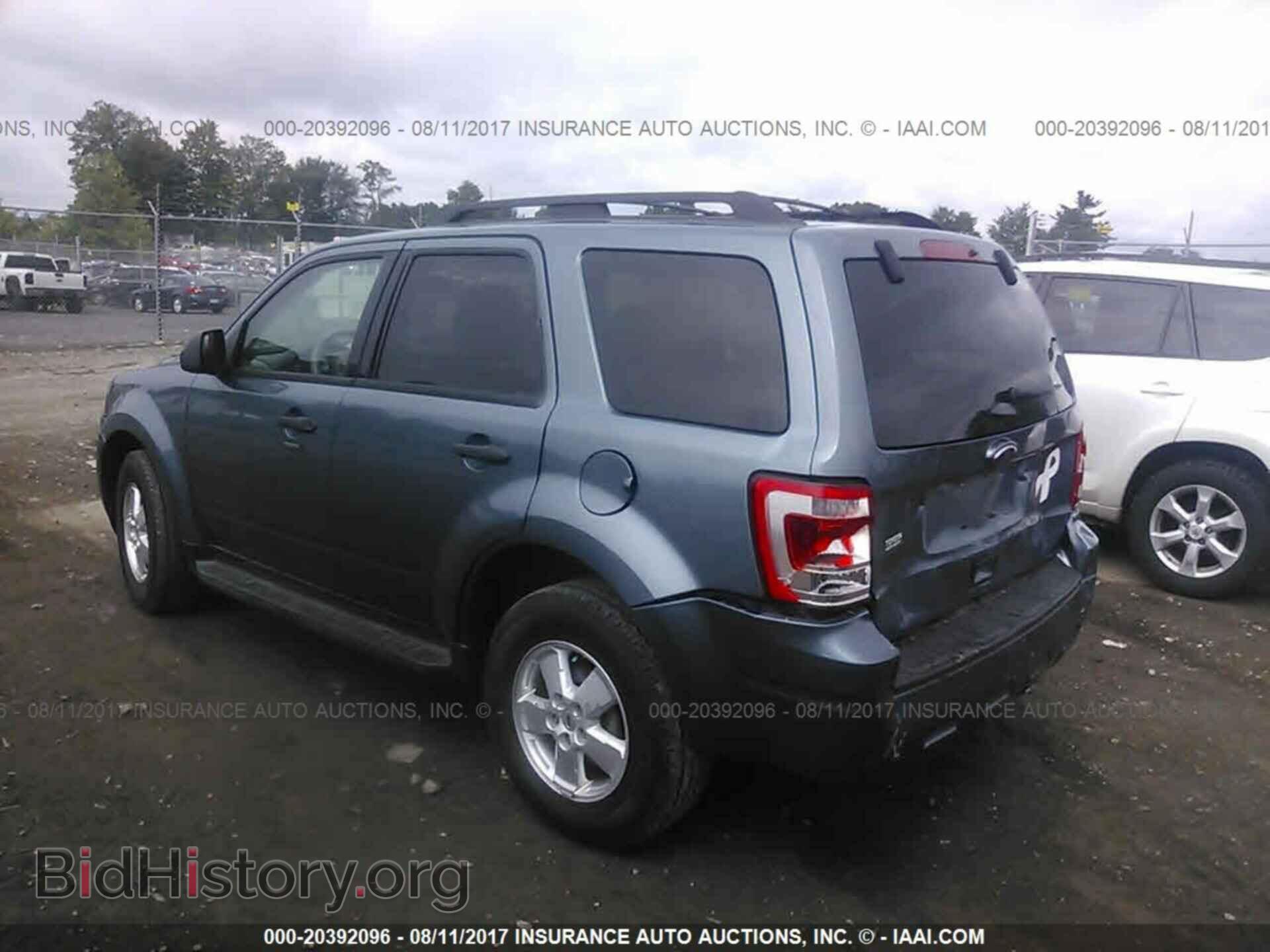 2012 Ford Escape - VIN: 1FMCU0D78CKA98546 - Photo 3