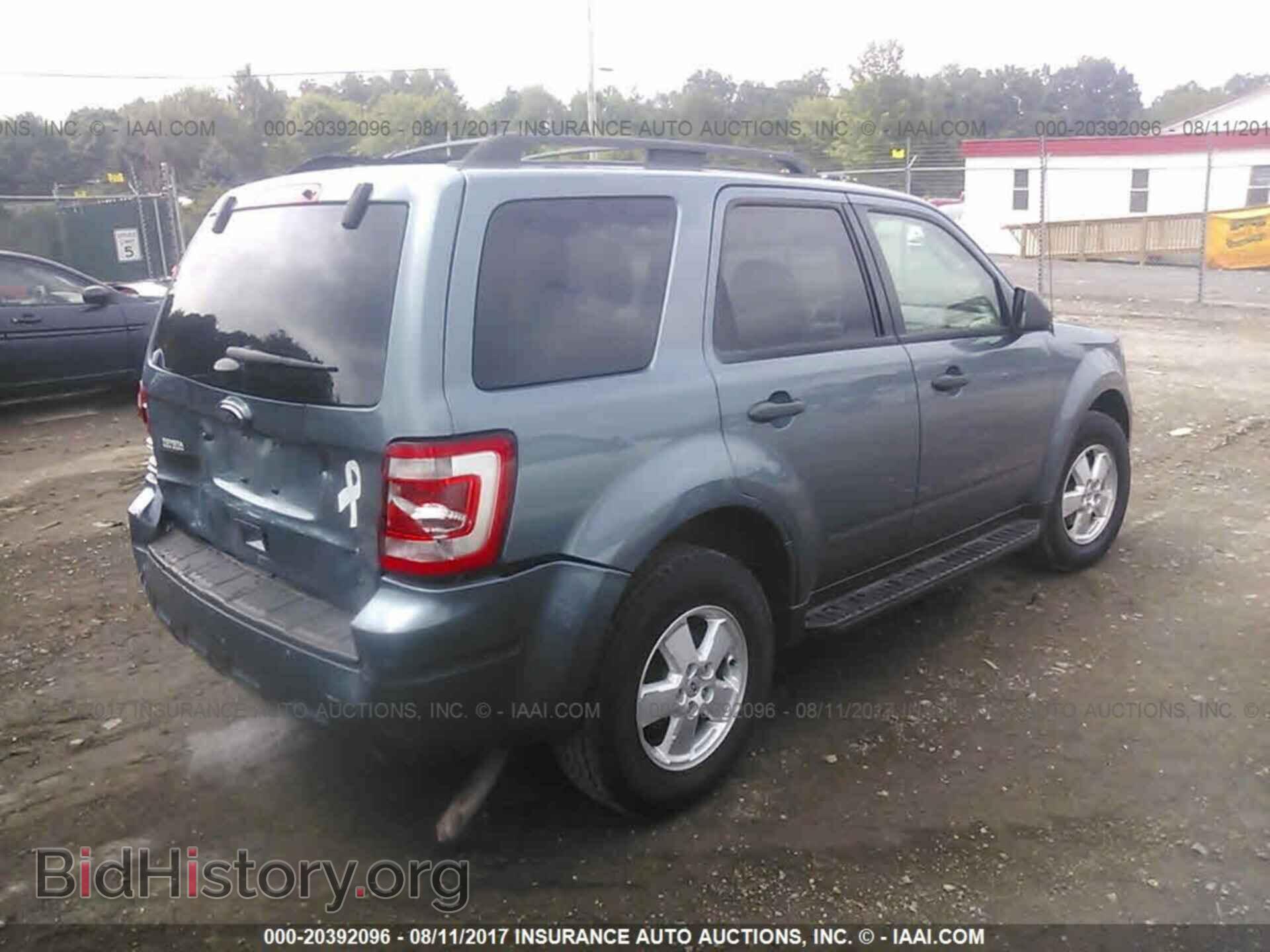 2012 Ford Escape - VIN: 1FMCU0D78CKA98546 - Photo 4