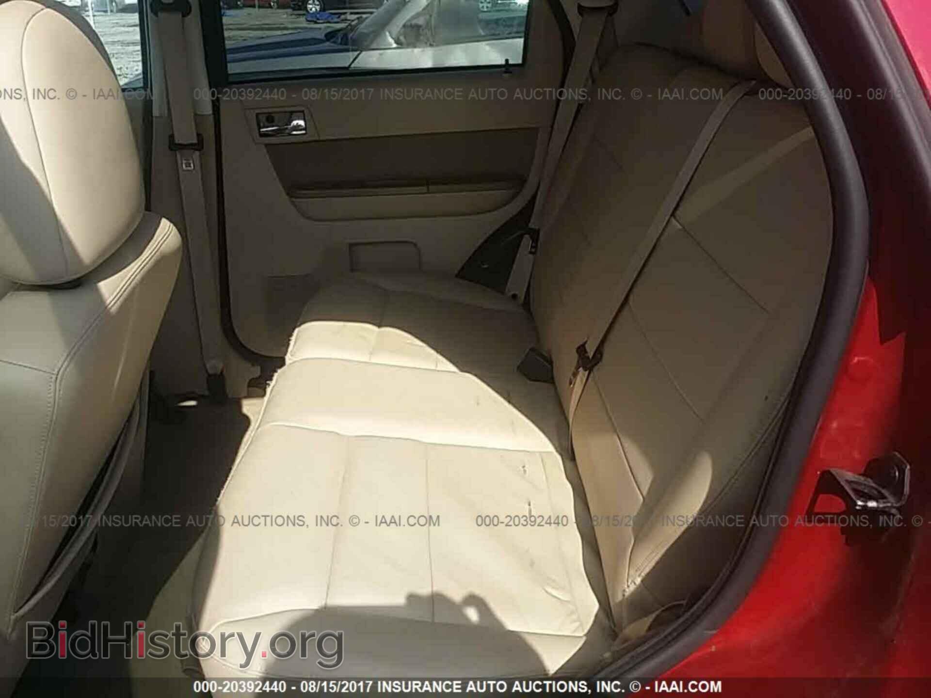 2011 Ford Escape - VIN: 1FMCU0E73BKB48699 - Photo 8