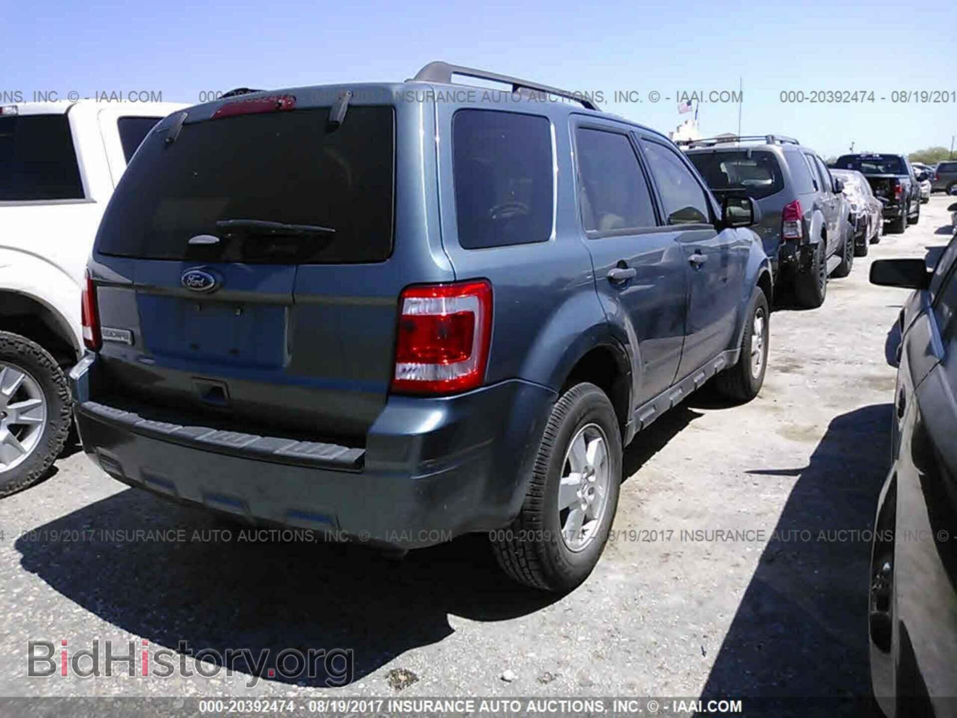 2011 Ford Escape - VIN: 1FMCU0D72BKA86830 - Фото 4