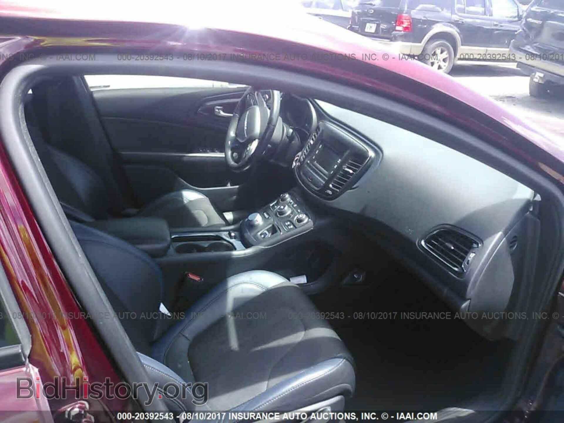 2015 Chrysler 200 - VIN: 1C3CCCBB3FN675183 - Photo 5