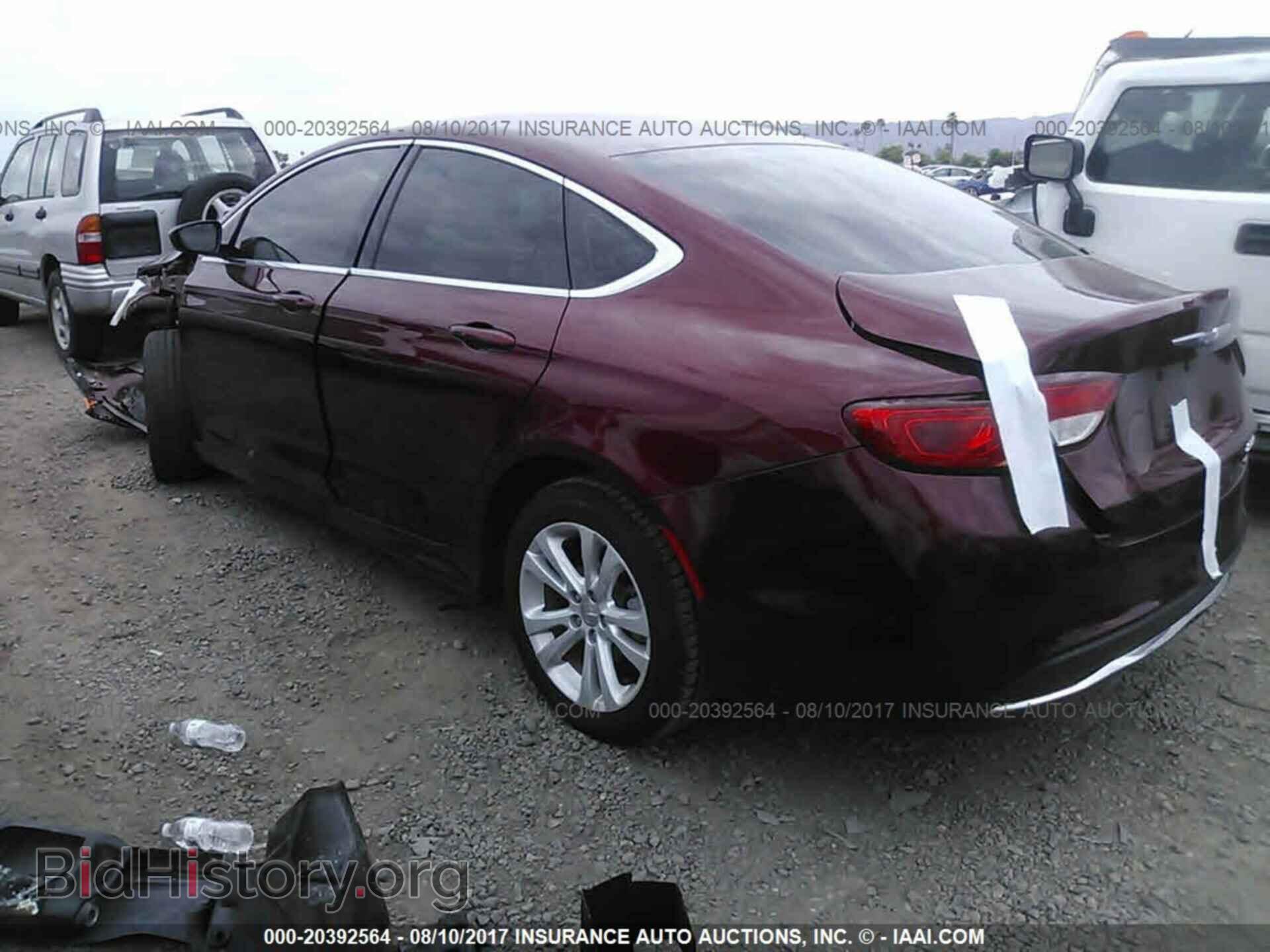 2015 Chrysler 200 - VIN: 1C3CCCAB3FN755679 - Photo 3