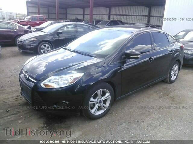 2014 Ford Focus - VIN: 1FADP3F22EL452910 - Photo 2