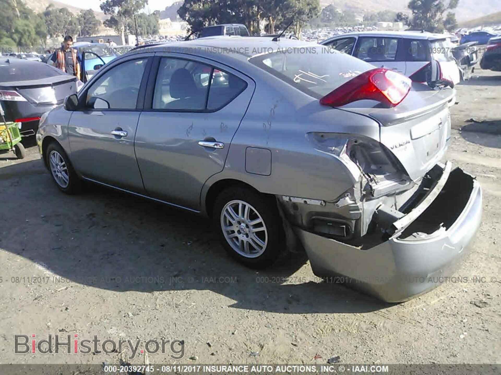 2012 Nissan Versa - VIN: 3N1CN7AP7CL870034 - Фото 3