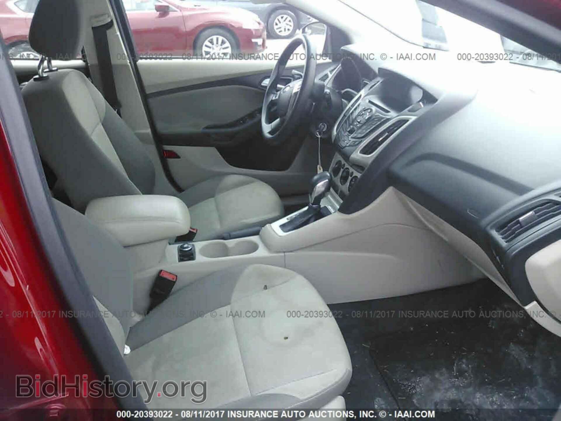 2012 Ford Focus - VIN: 1FAHP3K23CL254485 - Photo 5