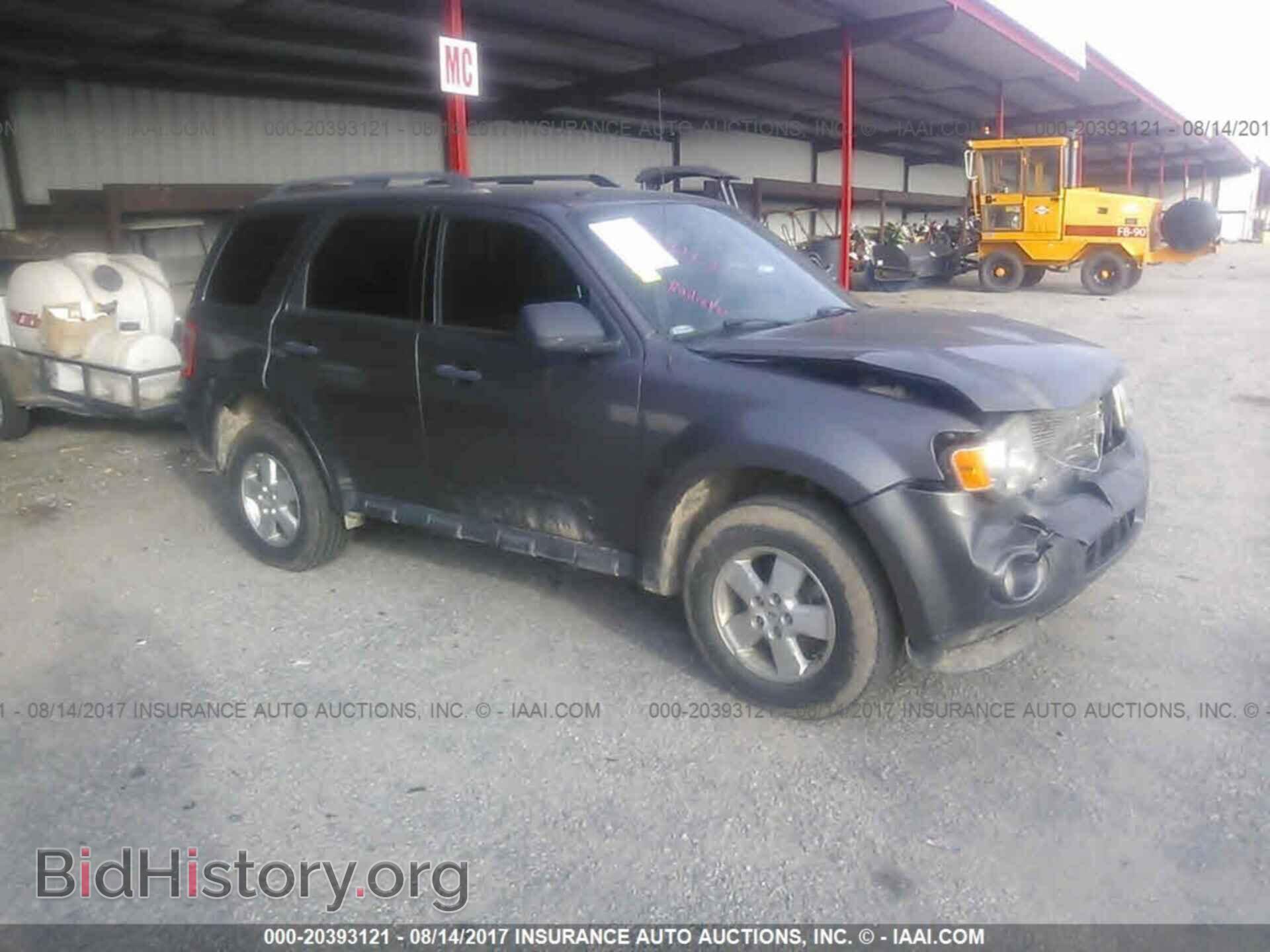 Photo 1FMCU0D79CKB82617 - Ford Escape 2012