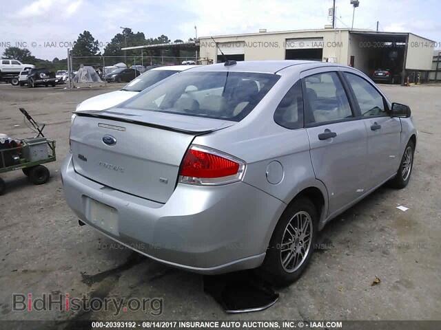 2011 Ford Focus - VIN: 1FAHP3FN1BW183191 - Фото 4