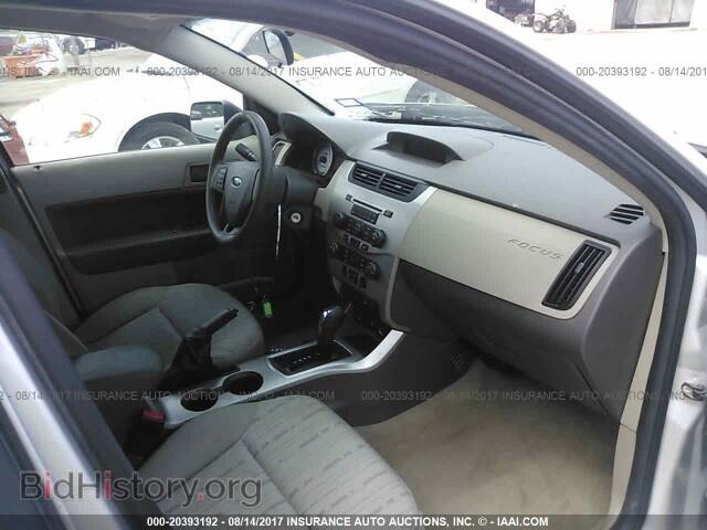 2011 Ford Focus - VIN: 1FAHP3FN1BW183191 - Фото 5