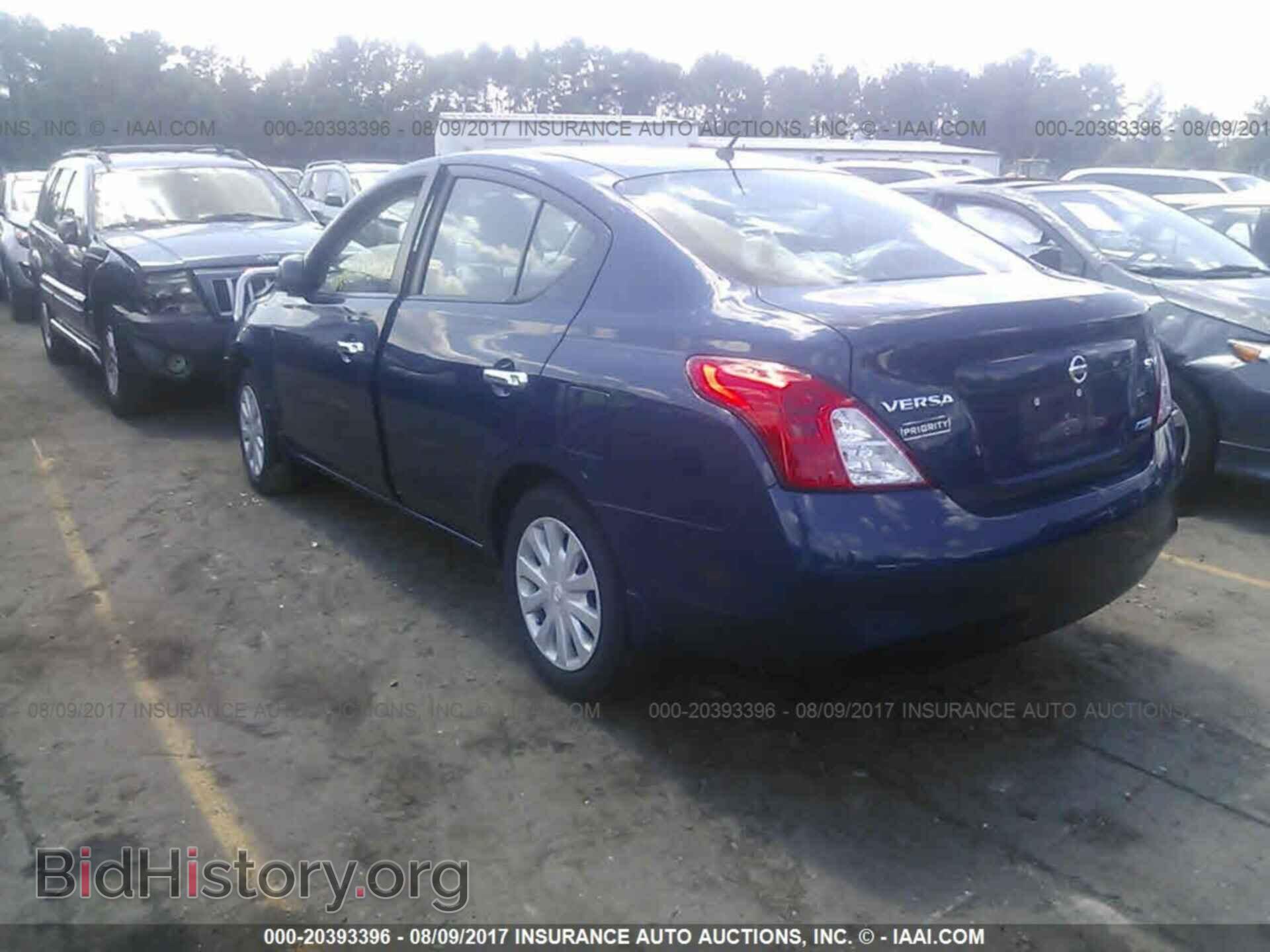 2012 Nissan Versa - VIN: 3N1CN7AP7CL835736 - Фото 3