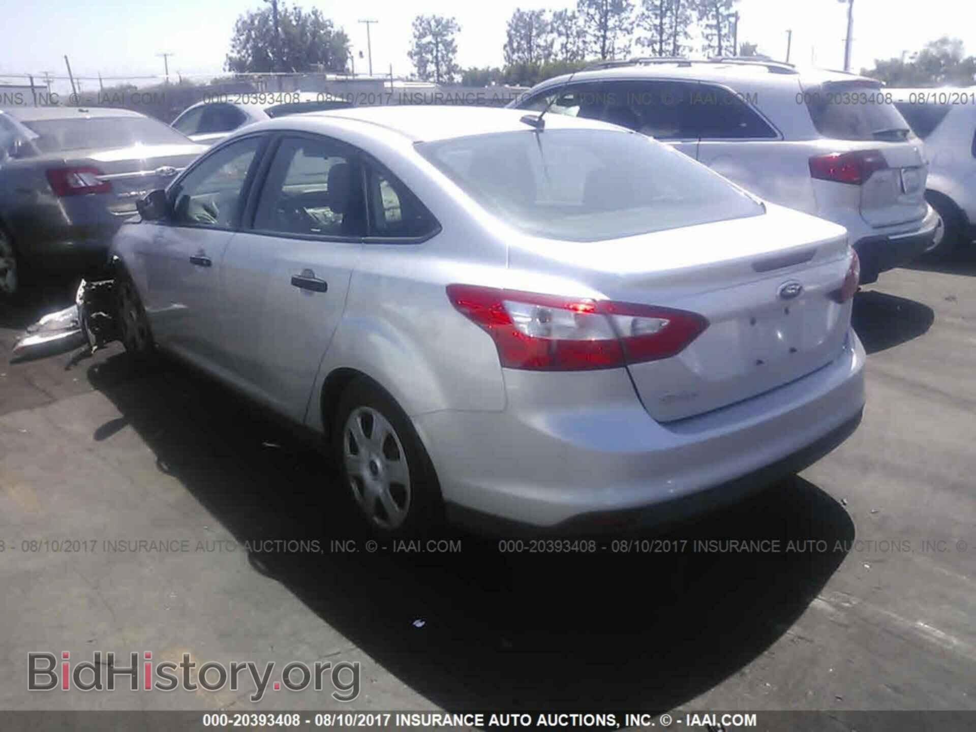 2014 Ford Focus - VIN: 1FADP3E23EL453937 - Фото 3