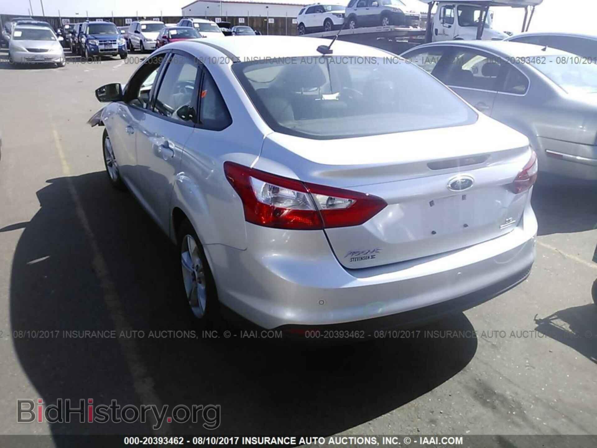 2014 Ford Focus - VIN: 1FADP3F23EL390739 - Фото 3