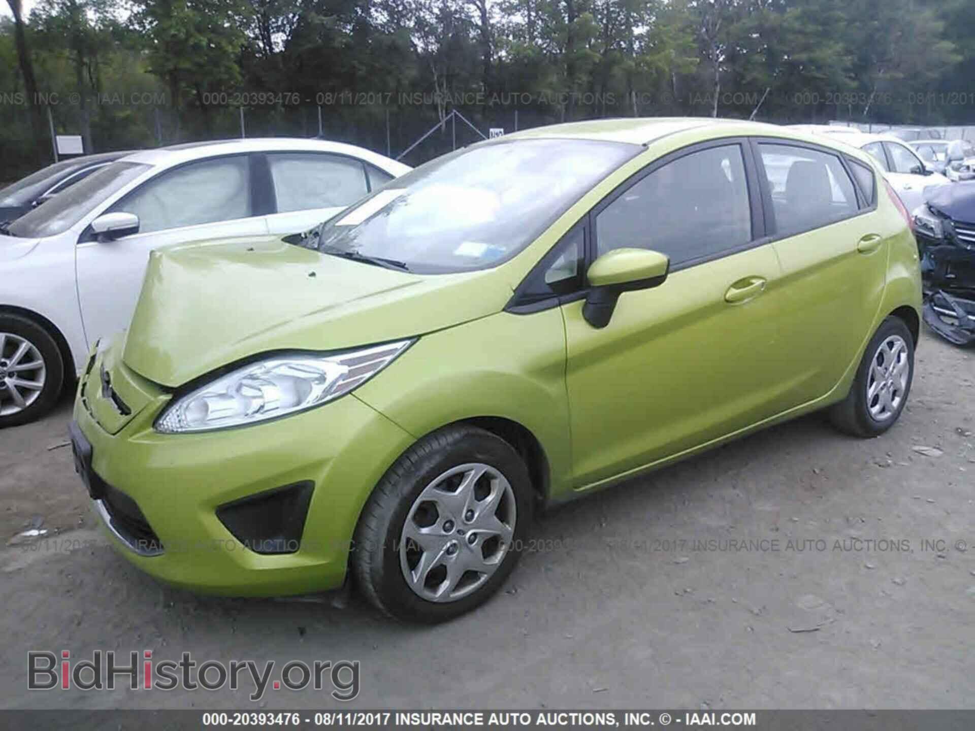 2011 Ford Fiesta - VIN: 3FADP4EJ4BM128821 - Фото 2