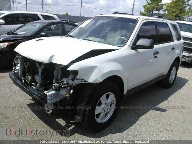 2012 Ford Escape - VIN: 1FMCU0DG6CKC07327 - Photo 2