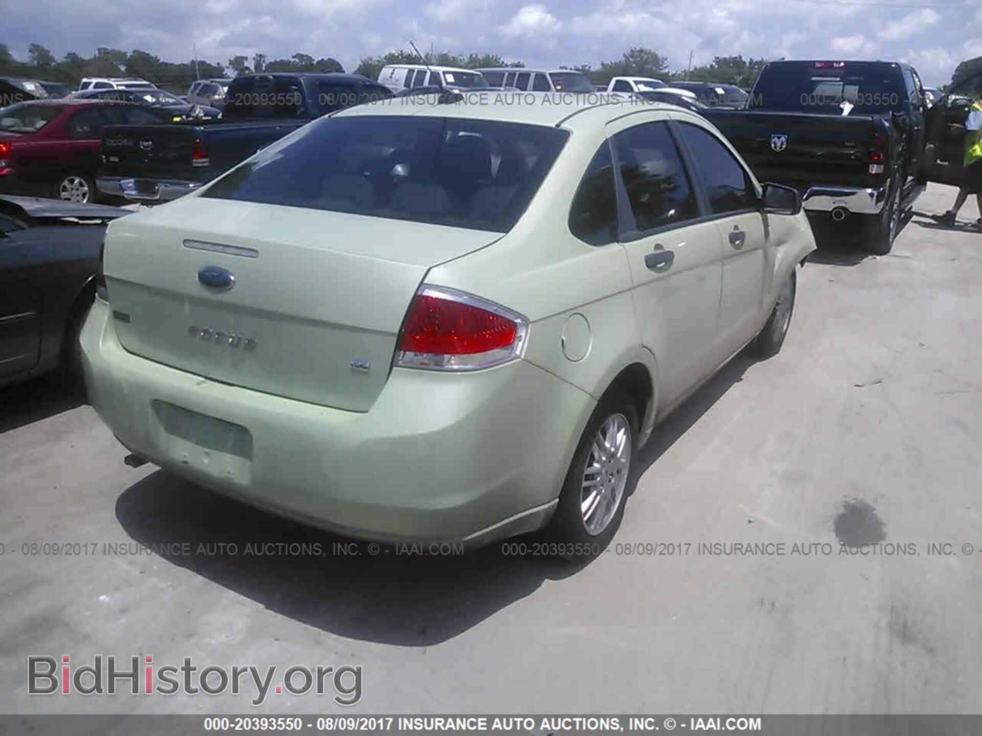 2011 Ford Focus - VIN: 1FAHP3FN7BW193725 - Фото 4
