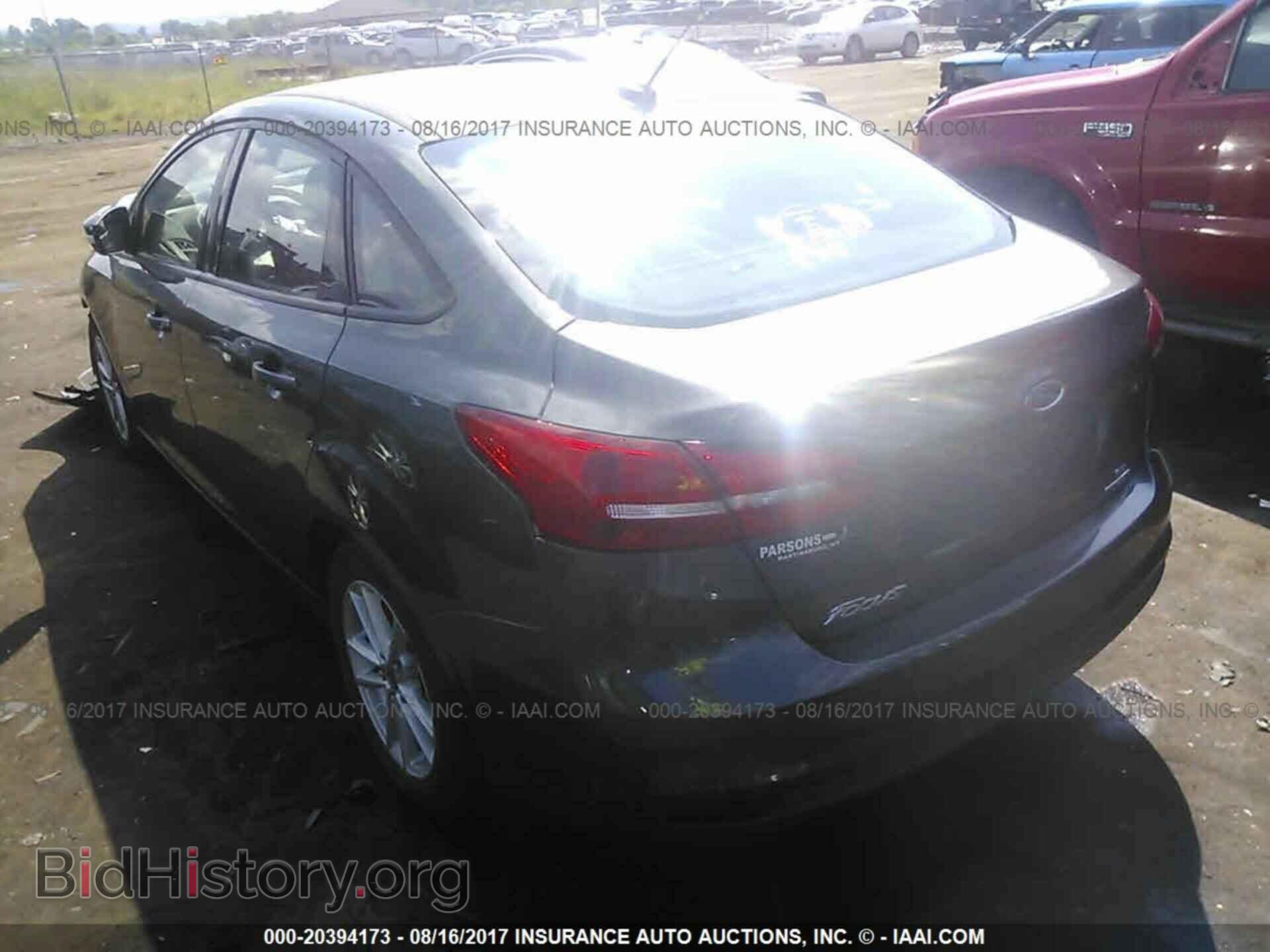 2015 Ford Focus - VIN: 1FADP3F20FL378713 - Фото 3