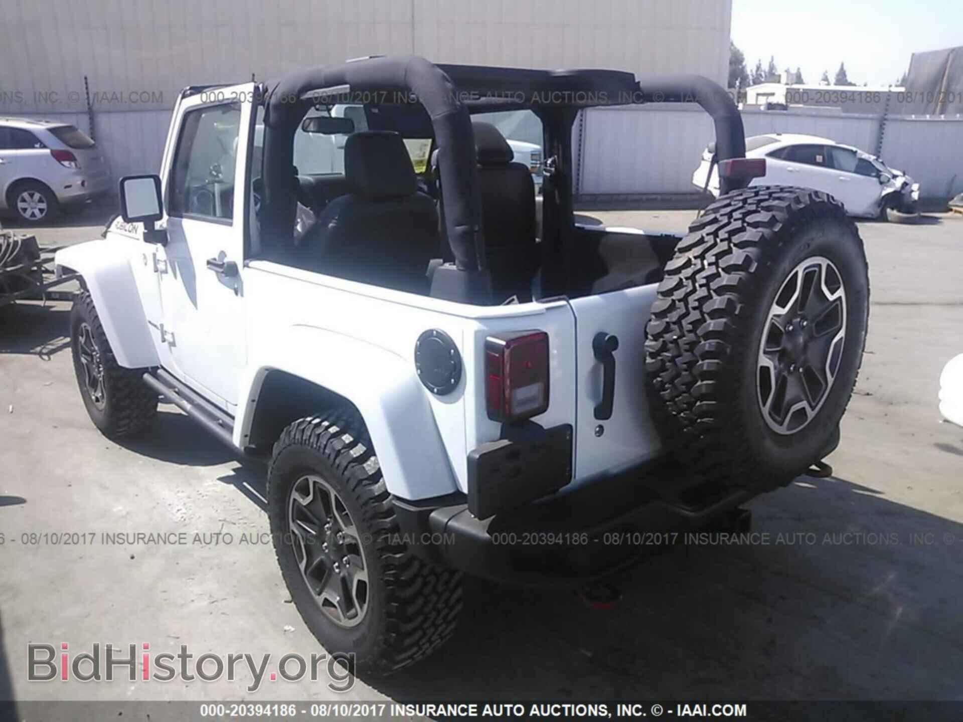 2016 Jeep Wrangler - VIN: 1C4HJWCG0GL174932 - Фото 3