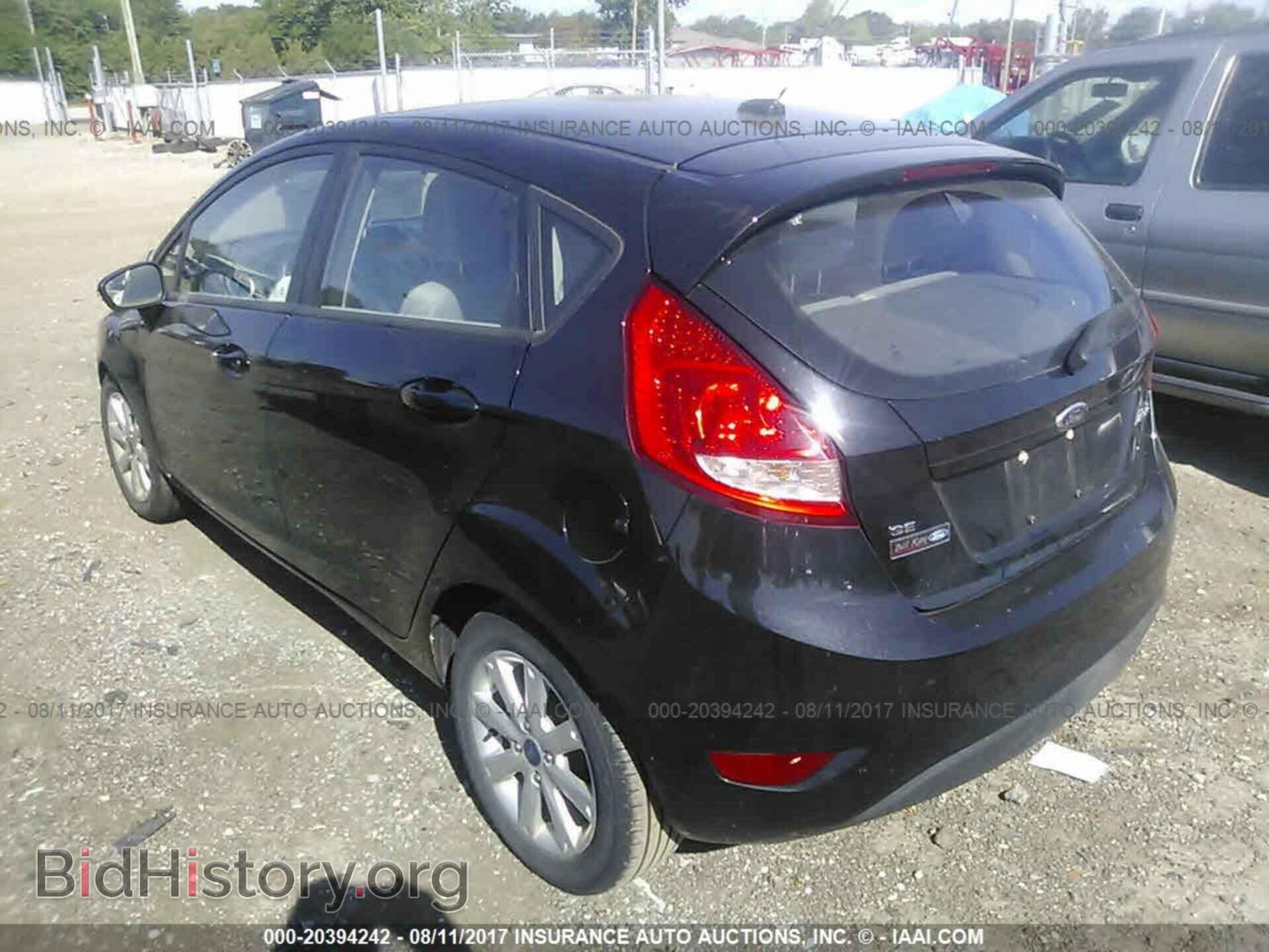 2013 Ford Fiesta - VIN: 3FADP4EJ7DM140741 - Photo 3