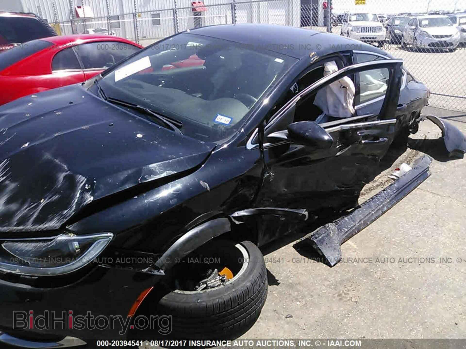 2015 Chrysler 200 - VIN: 1C3CCCAB7FN751490 - Photo 6