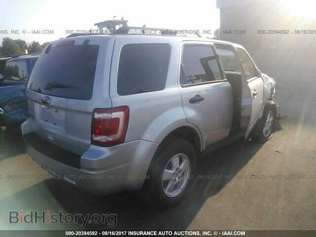 2011 Ford Escape - VIN: 1FMCU9D78BKC06022 - Photo 4