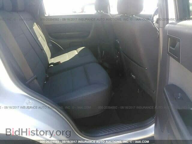 2011 Ford Escape - VIN: 1FMCU9D78BKC06022 - Photo 8