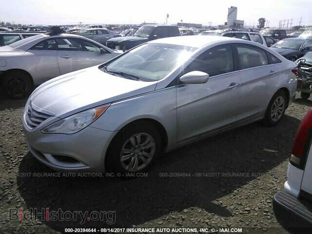 2012 Hyundai Sonata - VIN: 5NPEB4AC1CH351409 - Фото 2