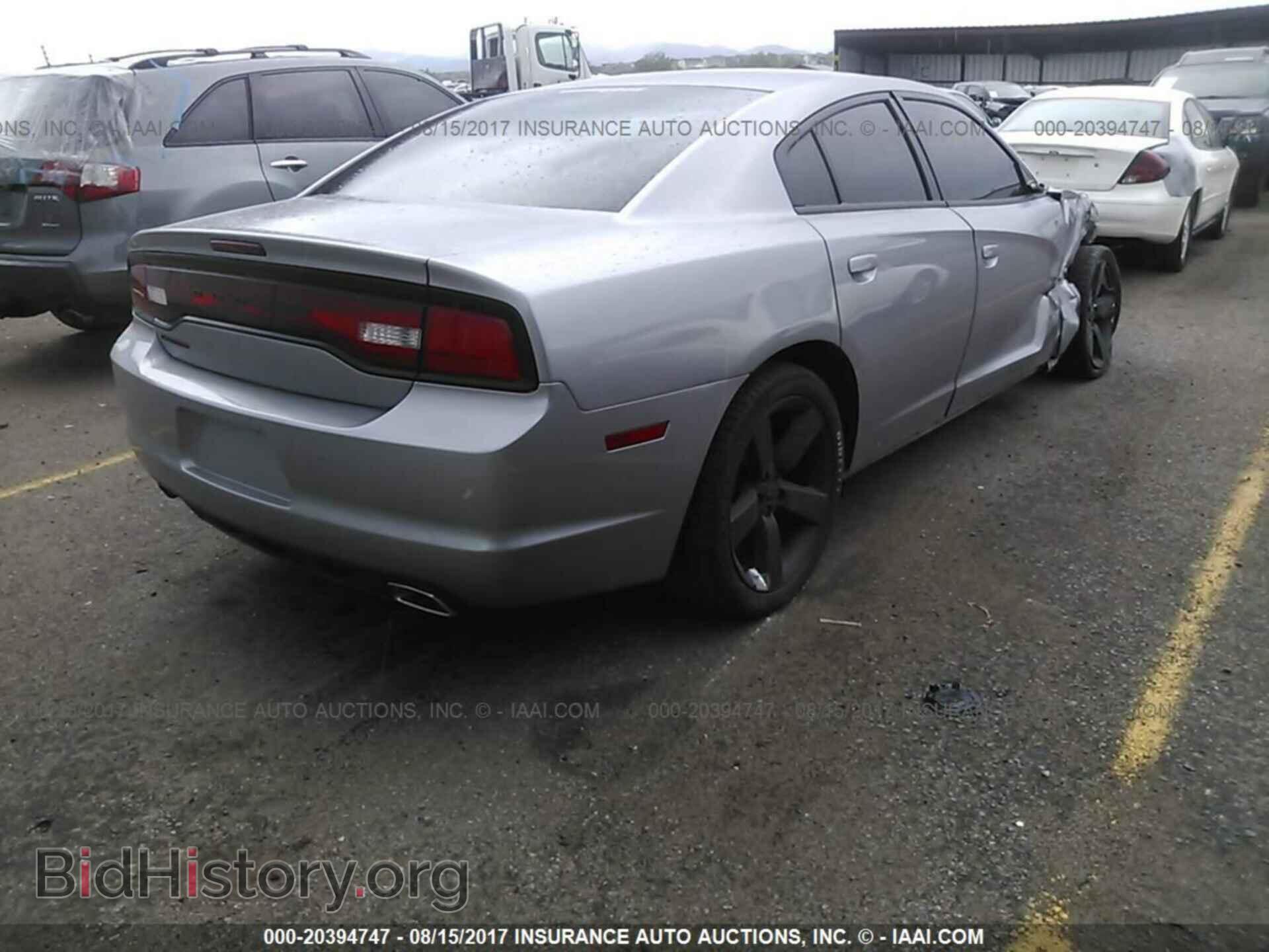 2013 Dodge Charger - VIN: 2C3CDXBG7DH636229 - Photo 4