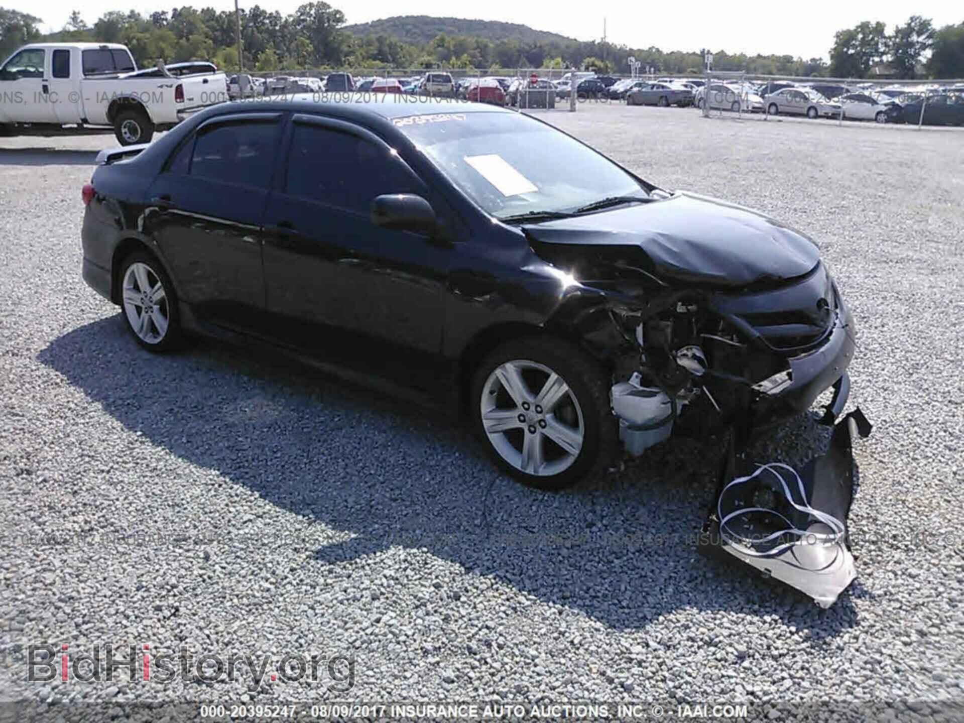 Photo 2T1BU4EE1DC123990 - Toyota Corolla 2013