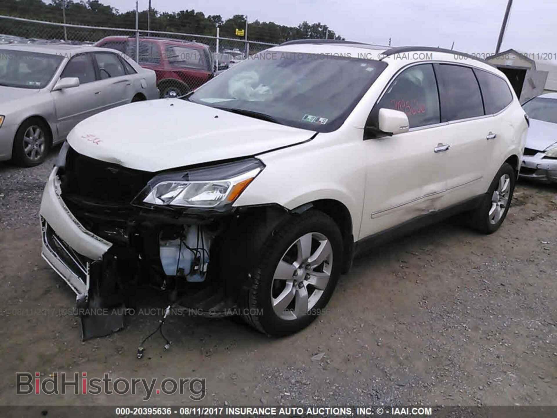 2014 Chevrolet Traverse - VIN: 1GNKVJKD6EJ166323 - Photo 2