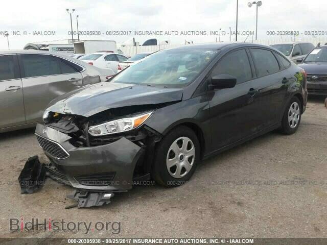 2016 Ford Focus - VIN: 1FADP3E27GL328636 - Photo 2
