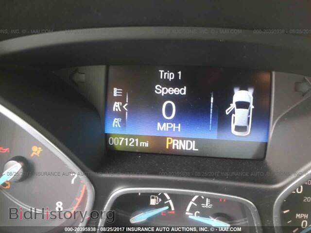 2016 Ford Focus - VIN: 1FADP3E27GL328636 - Photo 7