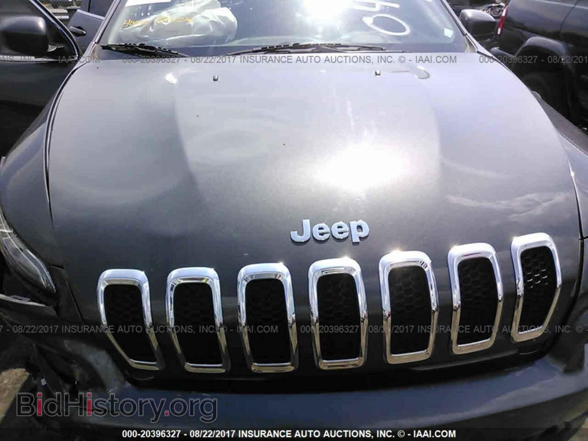 2014 Jeep Cherokee - VIN: 1C4PJMCS2EW150406 - Photo 10