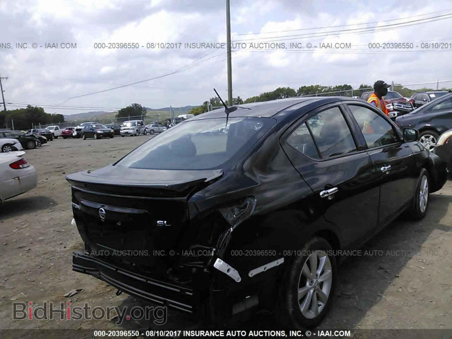 2017 Nissan Versa - VIN: 3N1CN7AP1HL870652 - Фото 4