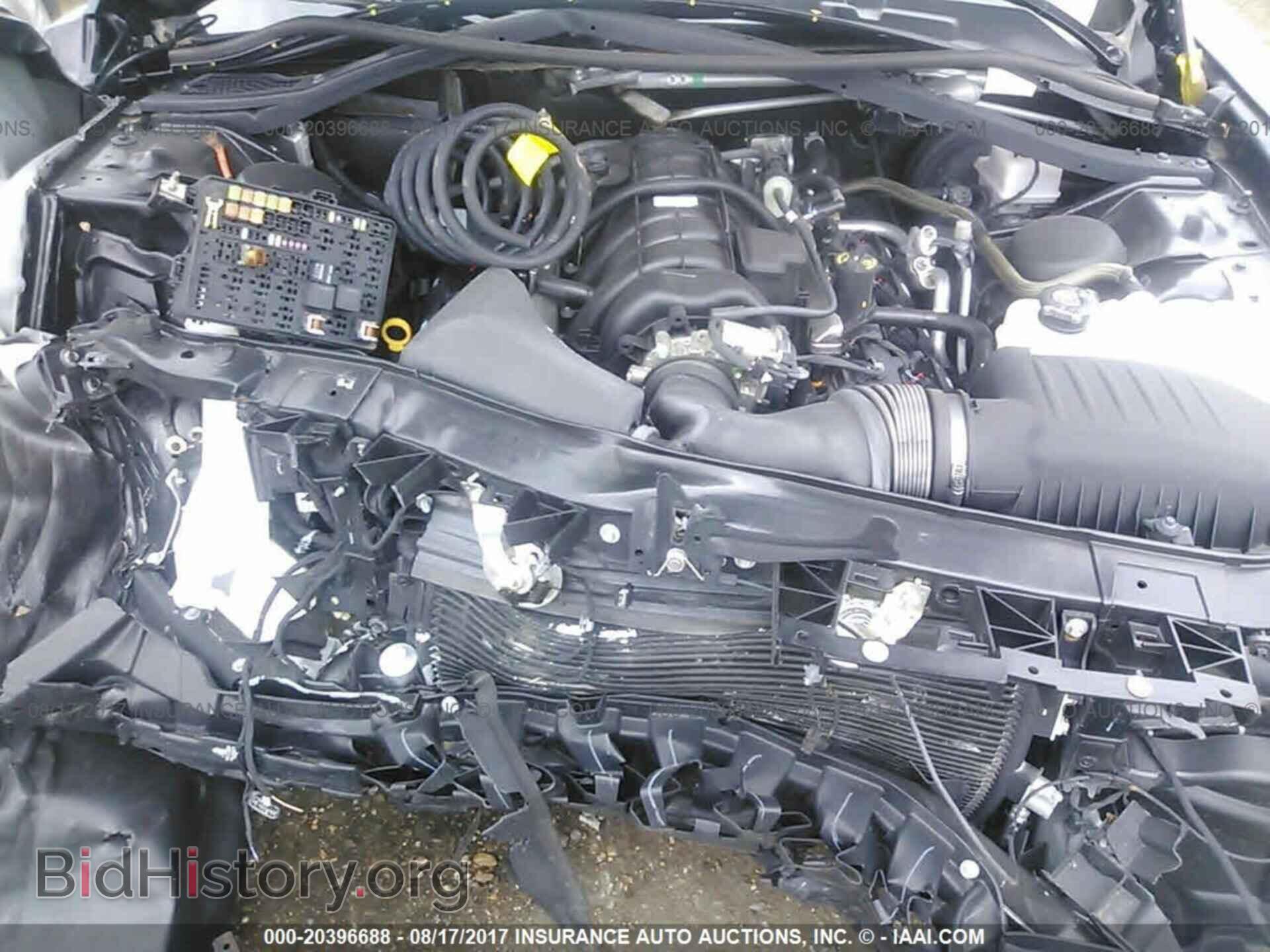 2016 Dodge Challenger - VIN: 2C3CDZBT3GH101279 - Photo 10