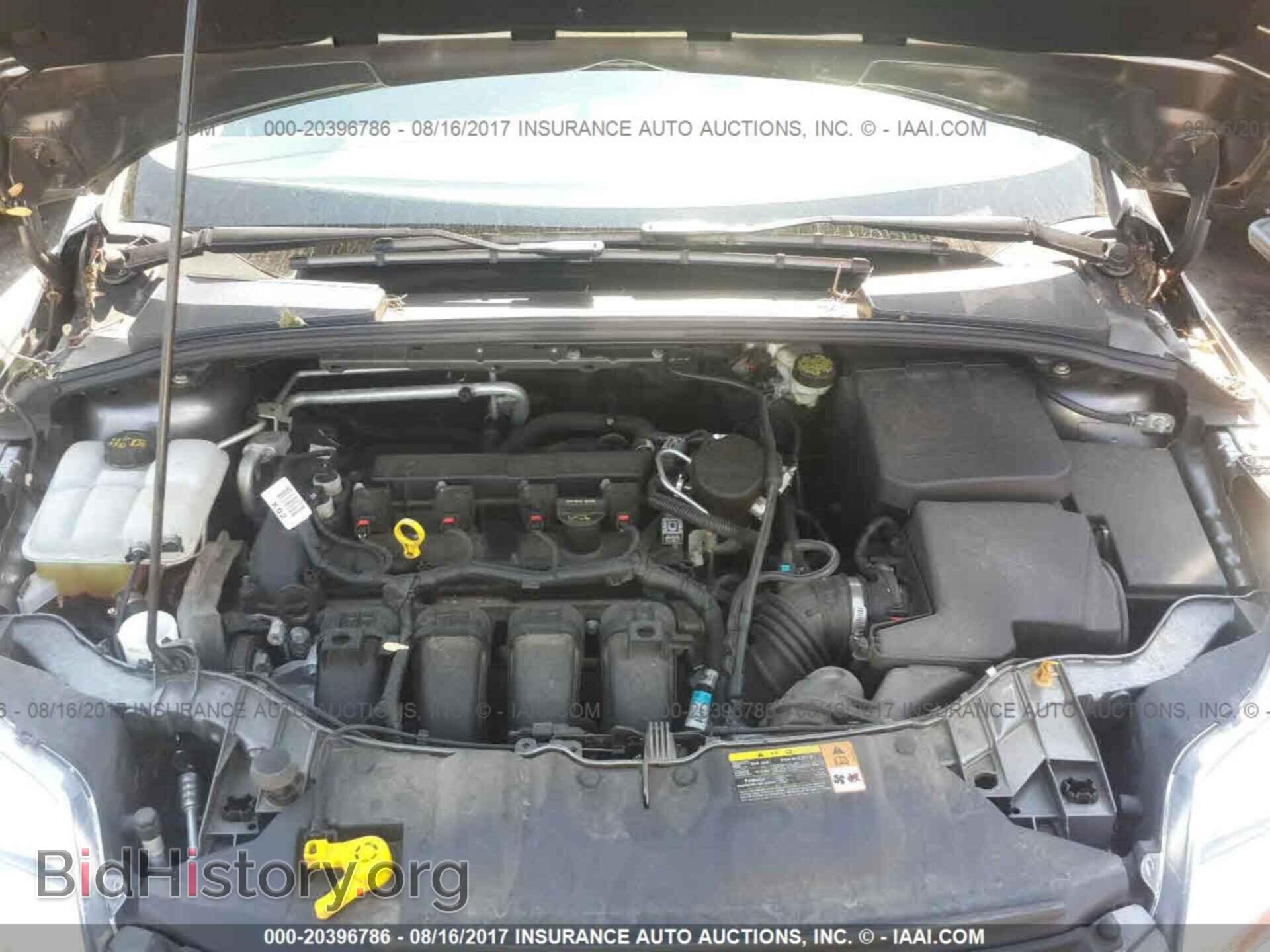 2014 Ford Focus - VIN: 1FADP3F27EL232274 - Photo 10