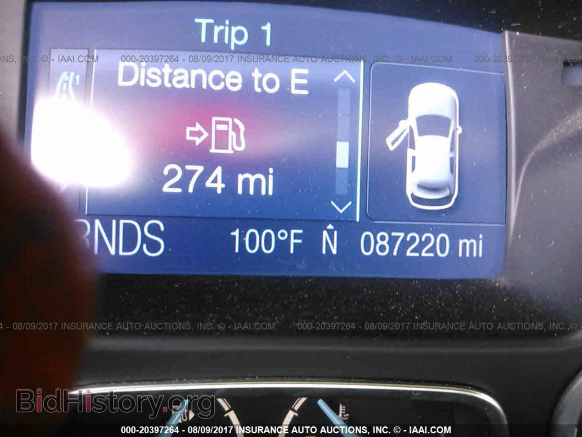 2012 Ford Focus - VIN: 1FAHP3H2XCL348449 - Photo 7