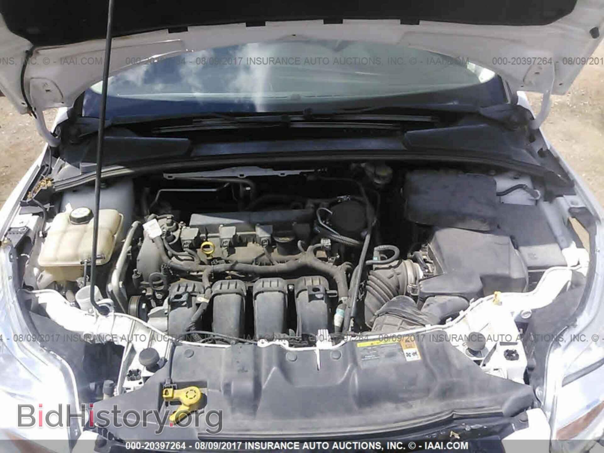 2012 Ford Focus - VIN: 1FAHP3H2XCL348449 - Photo 10