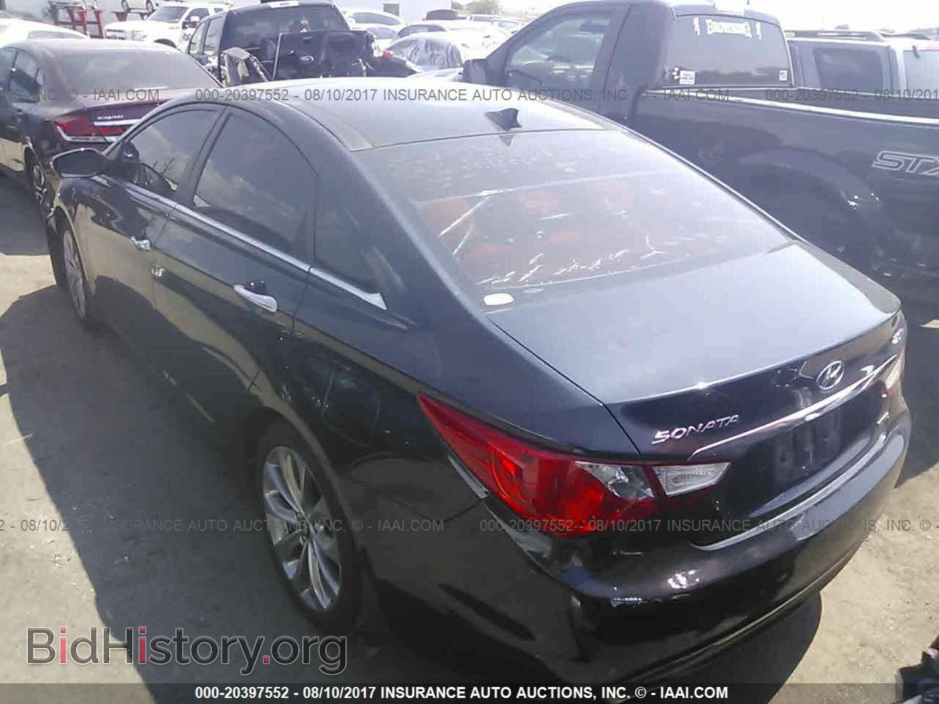 2012 Hyundai Sonata - VIN: 5NPEC4AB3CH461530 - Фото 3