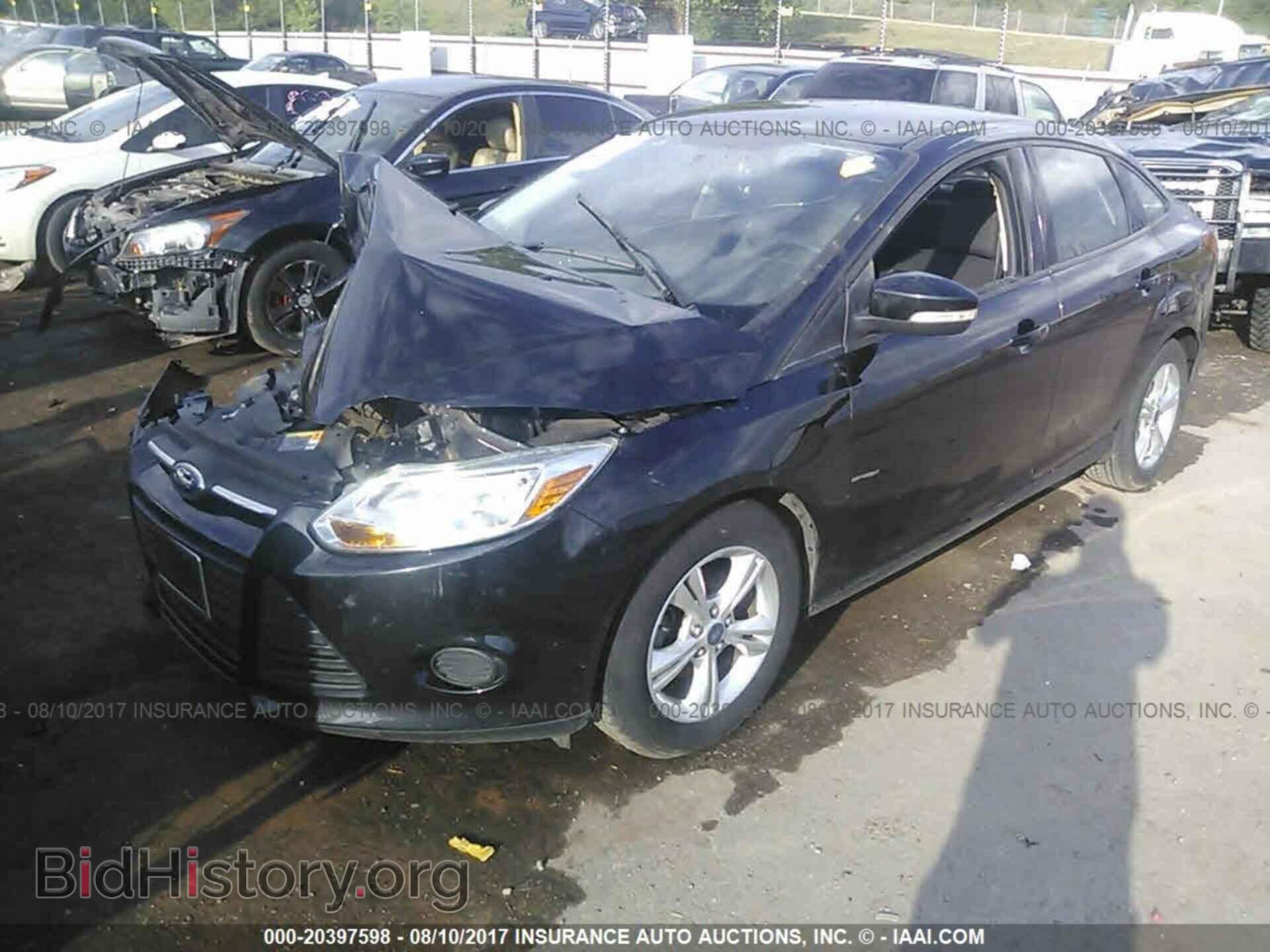 2013 Ford Focus - VIN: 1FADP3F27DL189621 - Photo 2