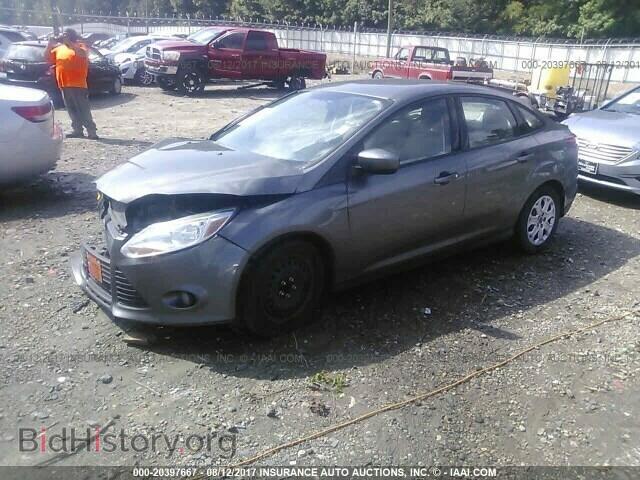 2012 Ford Focus - VIN: 1FAHP3F21CL456073 - Photo 2