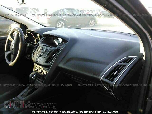 2012 Ford Focus - VIN: 1FAHP3E22CL424072 - Photo 5