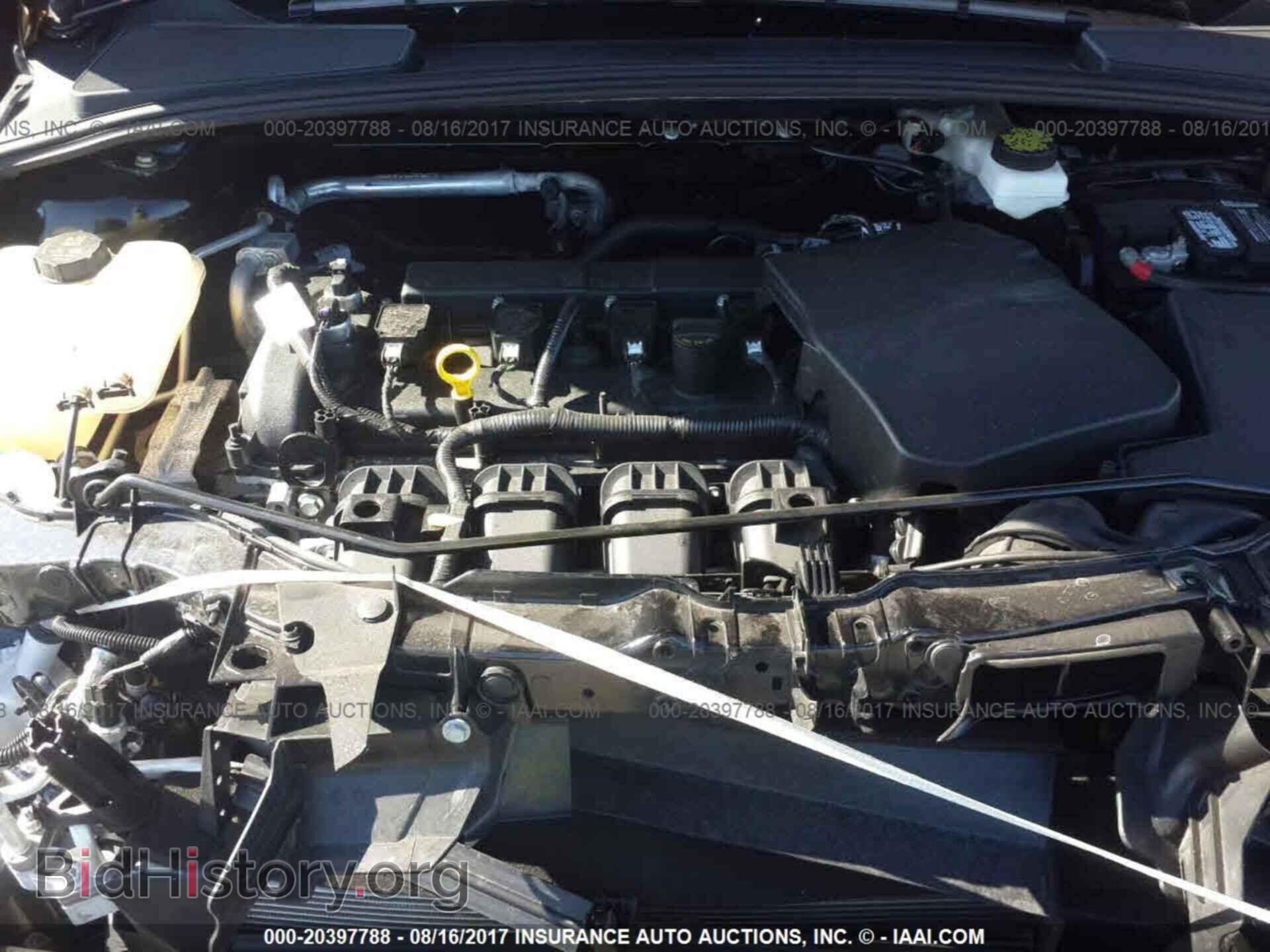2017 Ford Focus - VIN: 1FADP3F23HL215900 - Photo 10