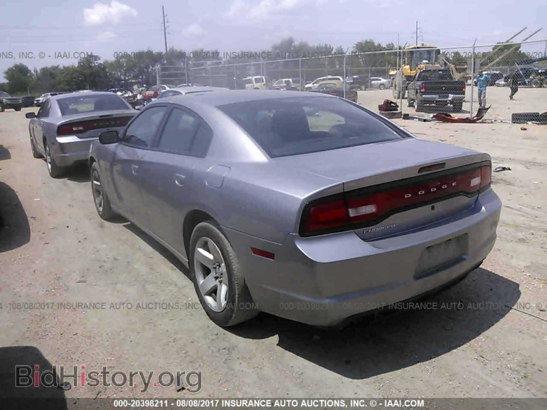 2014 Dodge Charger - VIN: 2C3CDXAG5EH208176 - Фото 3