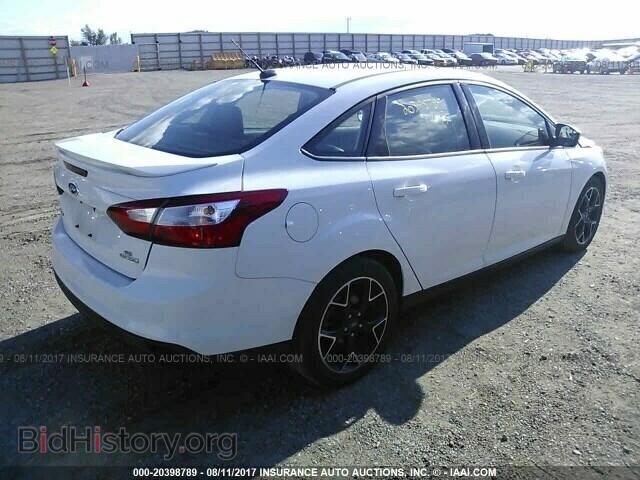 2013 Ford Focus - VIN: 1FADP3F26DL123996 - Photo 4