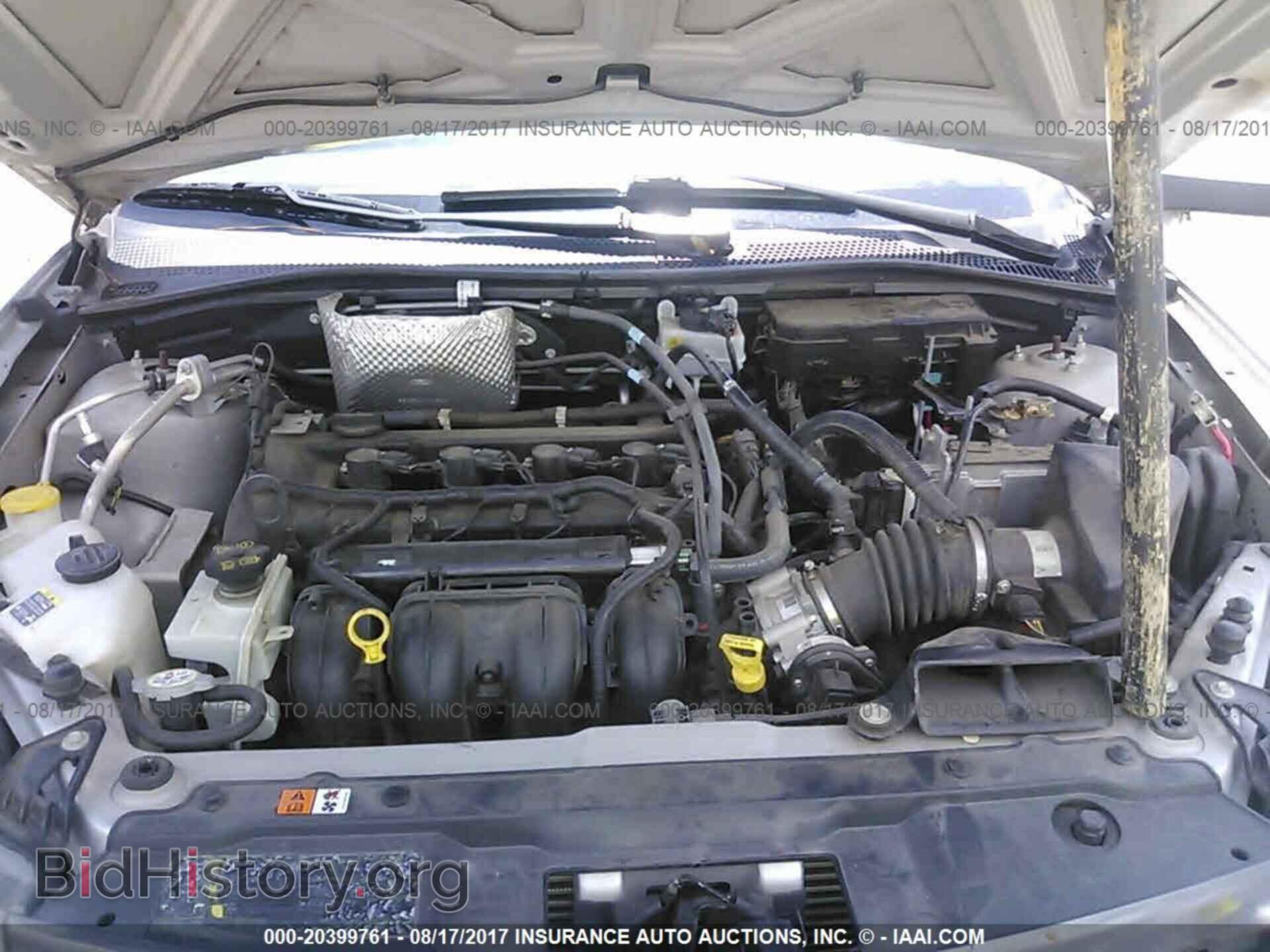 2011 Ford Focus - VIN: 1FAHP3GN1BW132692 - Фото 10