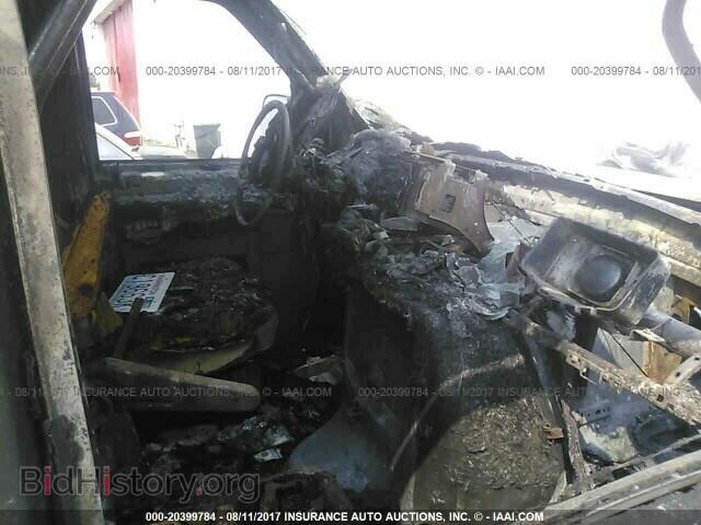 2011 Ford Econoline - VIN: 1FTNE2EW1BDA76841 - Photo 5