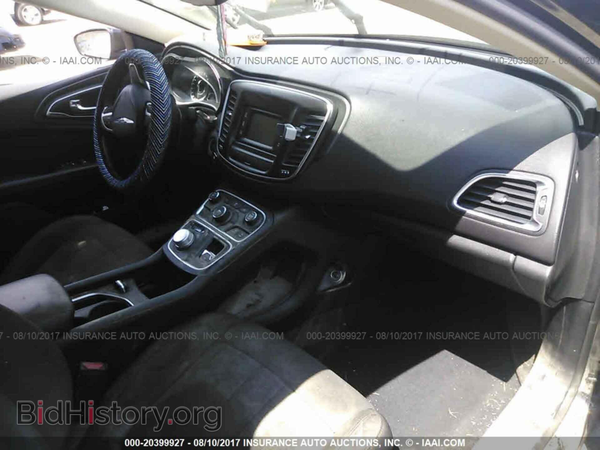 2016 Chrysler 200 - VIN: 1C3CCCABXGN126566 - Фото 5