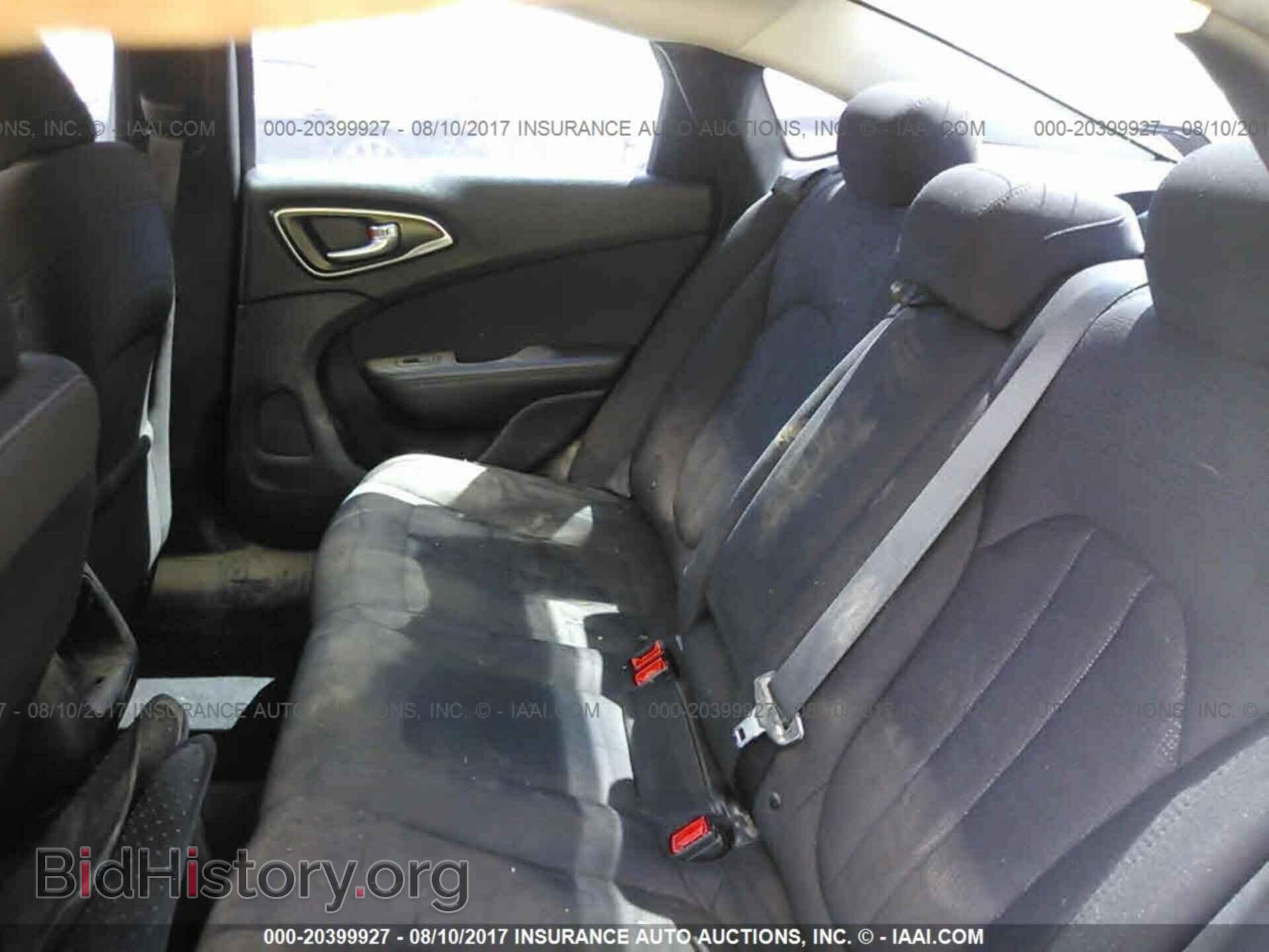 2016 Chrysler 200 - VIN: 1C3CCCABXGN126566 - Фото 8